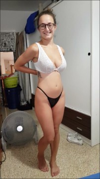 [Image: Voyeur8565160512.jpg]