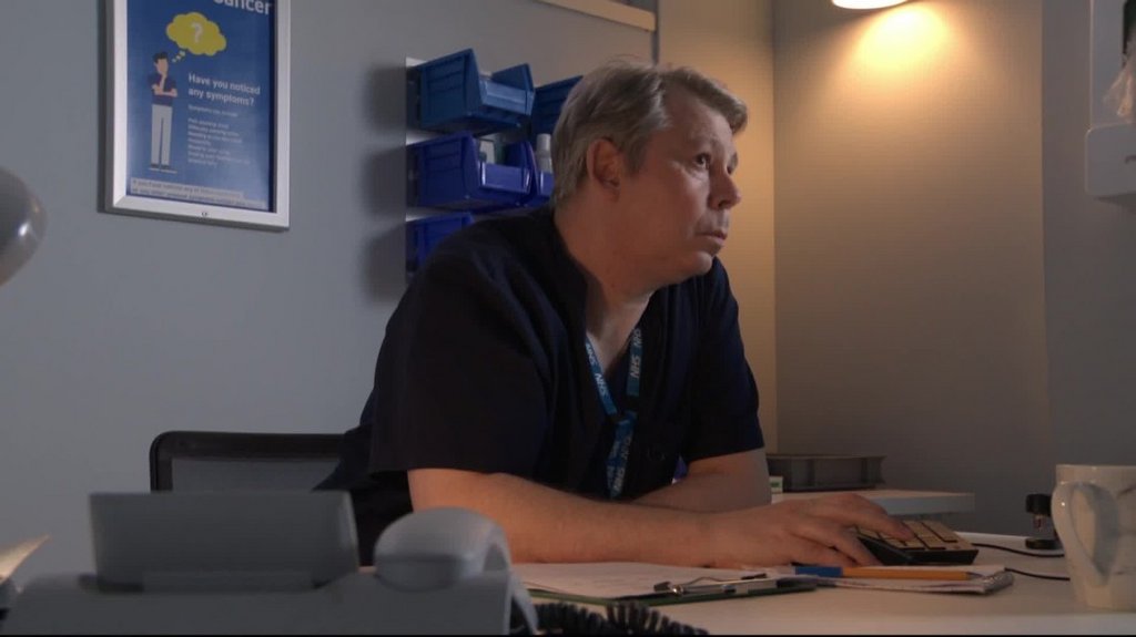 [Image: xt5og8c3sc7s.jpg]