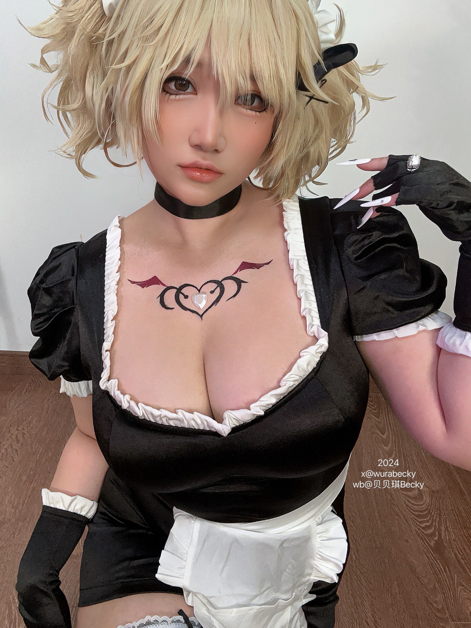 贝贝琪 Becky 烟烟 女仆 Cosplay 写真＋视频合集（69P｜1V｜339MB）插图1