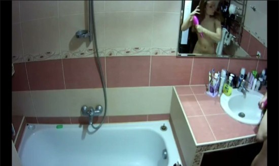 [Image: Voyeur4705160546.jpg]