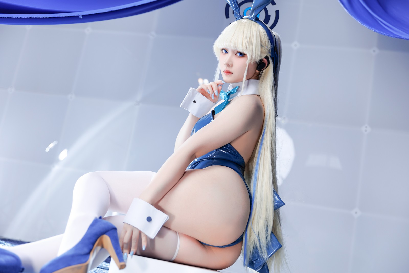 屿鱼 Yuyu Toki × 飛鳥馬トキ 蓝色兔女郎 Cosplay 写真集（45P｜522MB）插图