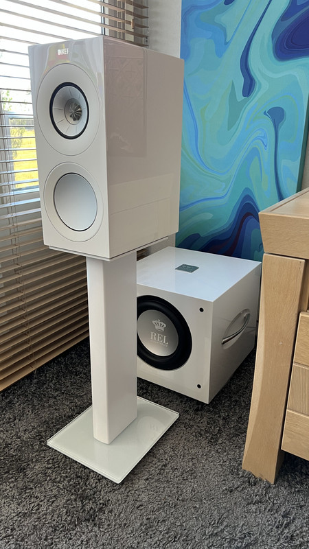 CF74D494-00C1-411B-8D4A-586B08380D5F