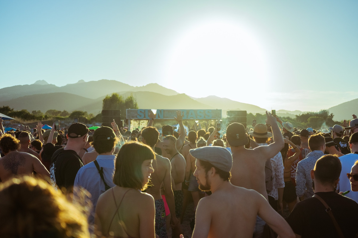 SUN-AND-BASS