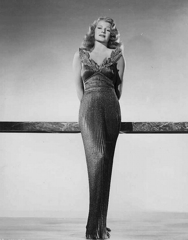 rita_hayworth_d16