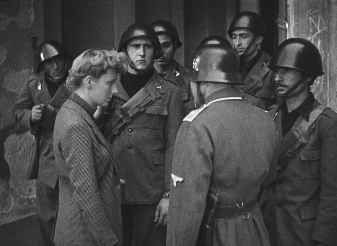 vlcsnap-2024-08-27-19h18m00s541