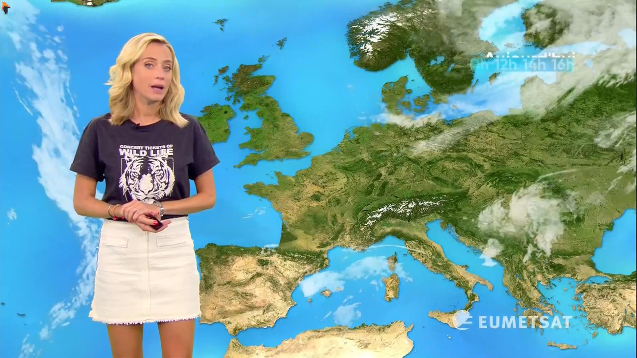 Emilie Dupuis 250821.mp4_snapshot_00.14_[2021.08.25_15.43.51]