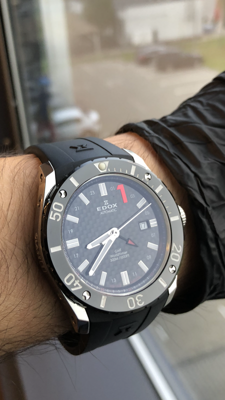 5477CFF7-570A-4AC5-873F-584E6784EB81