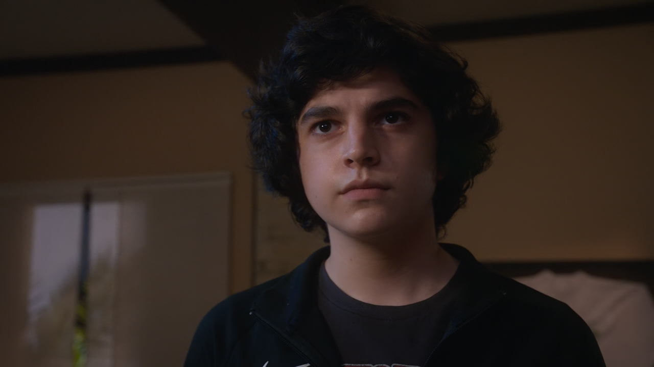 Cobra.Kai.S04E07.Minefields.1080p.10bit.NF.WEB-DL.DDP5.1.HEVC-Vyndros.mkv_snapshot_19.33_[2022.01.19