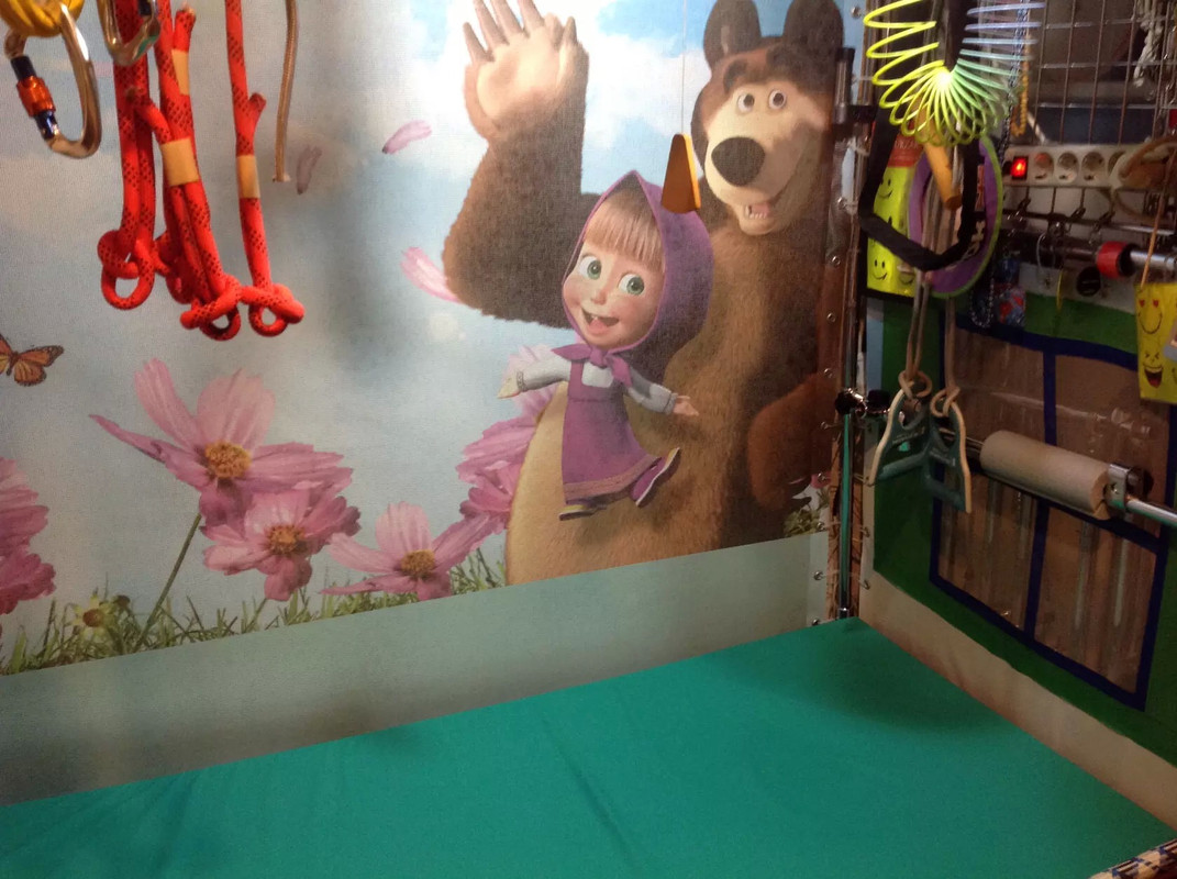 CF889E2B-D084-4BE5-BF4A-993D9E512D3D