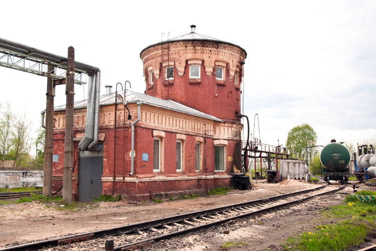 Нефтекачка в Твери.