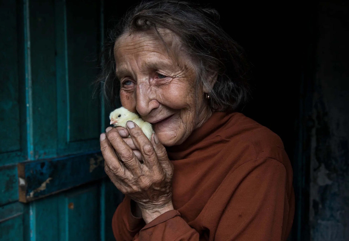 Mariya Gorpynych, 76, lives alone in Opytne