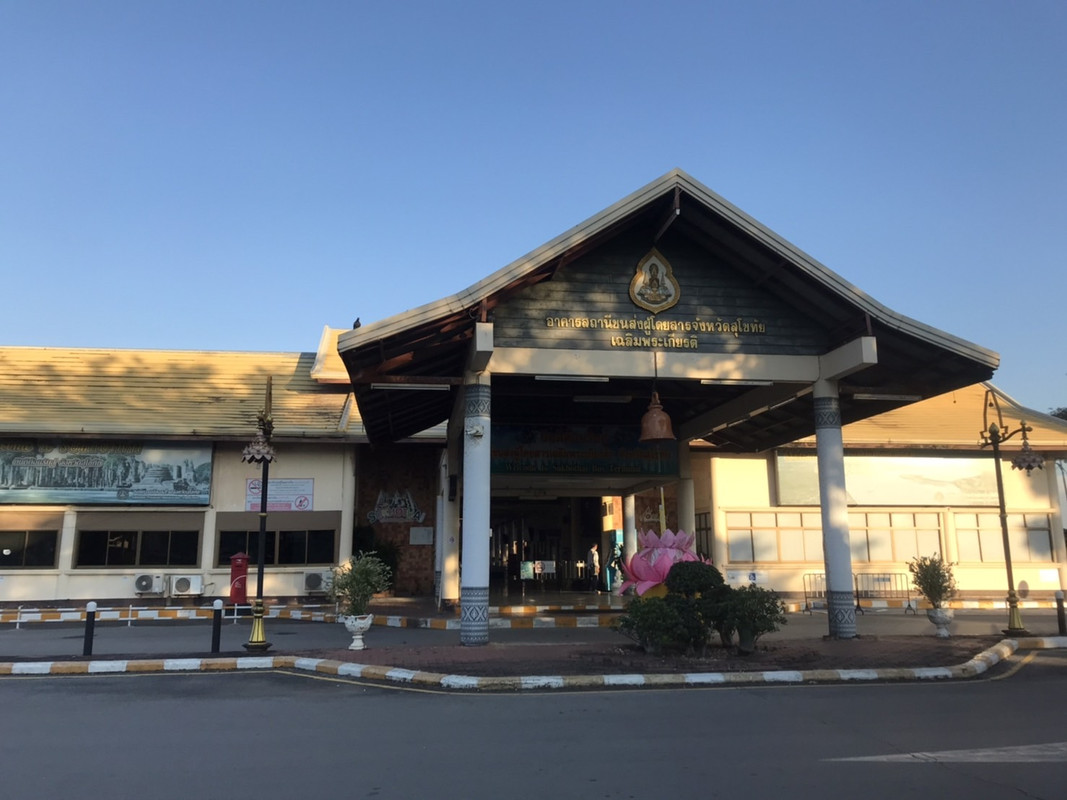 [Bild: Sukhothai-Bus-Stop.jpg]