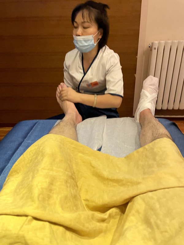 BBFDCC53-B50F-4638-9944-7046940B443B