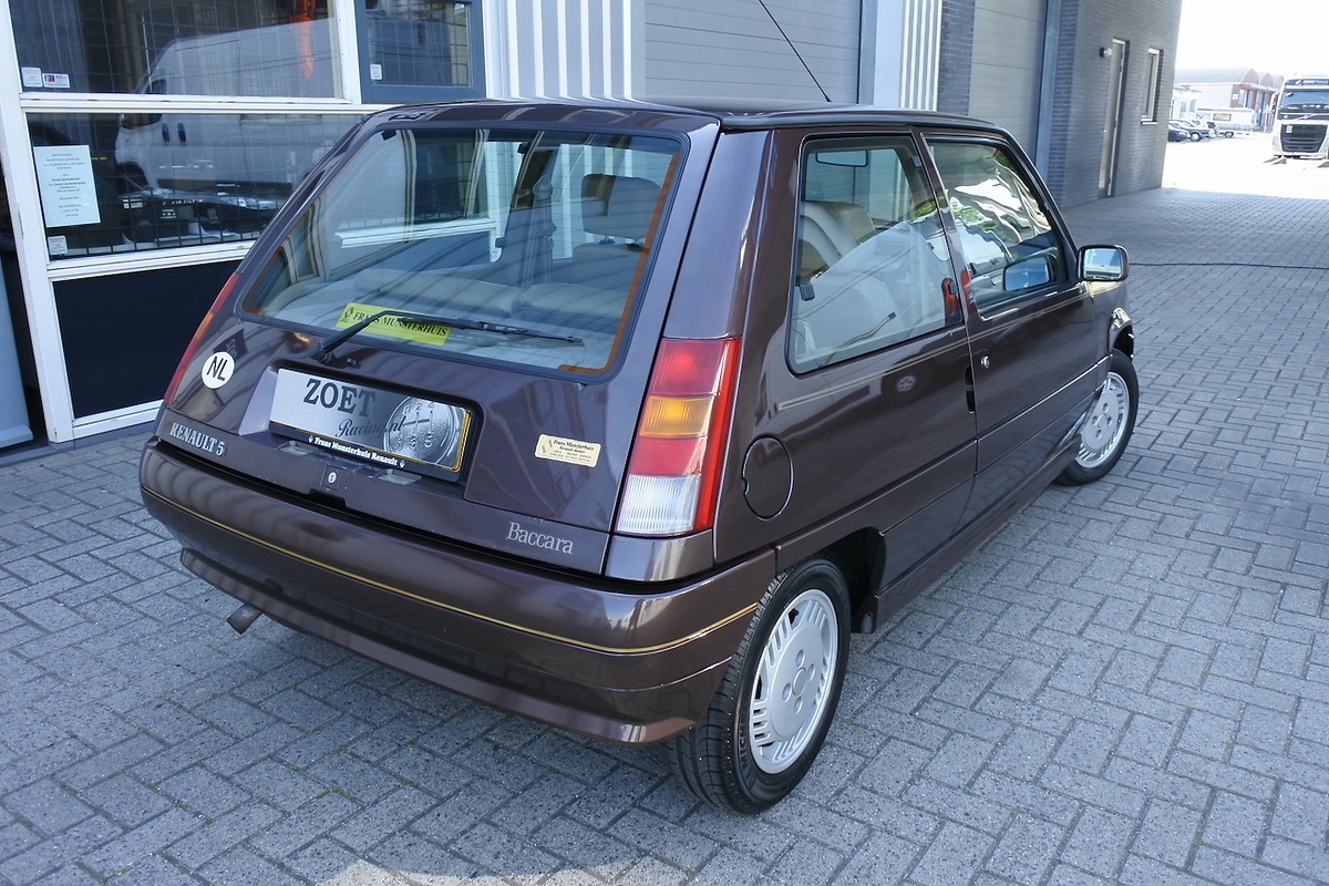 zr03renault5baccara1988ra-60d0e89ab4a8a.jpg