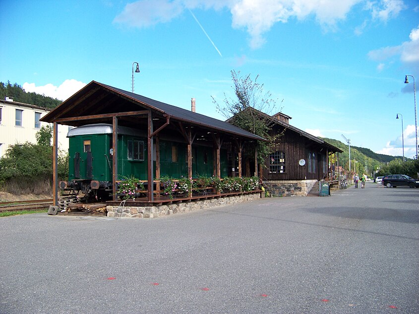 Zastávka_Nižbor_(07)