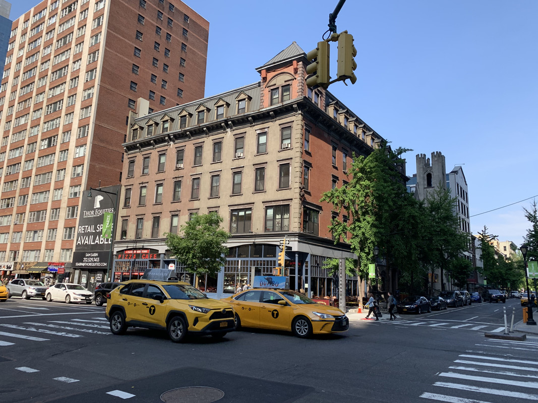 18C076A3-3ACD-4F6F-BB7A-36B527419FB7