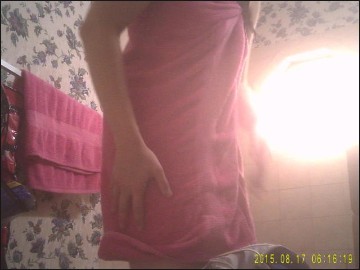 [Image: Voyeur33945143102.jpg]