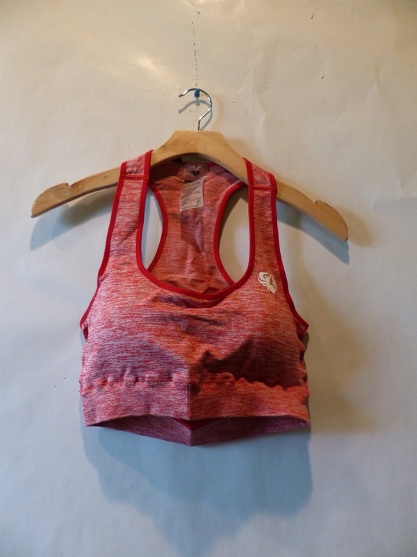 WOMENS BEST WOMENS BREATHABLE MOVE SEAMLESS SPORTS BRA RED MARL SIZE MEDIUM