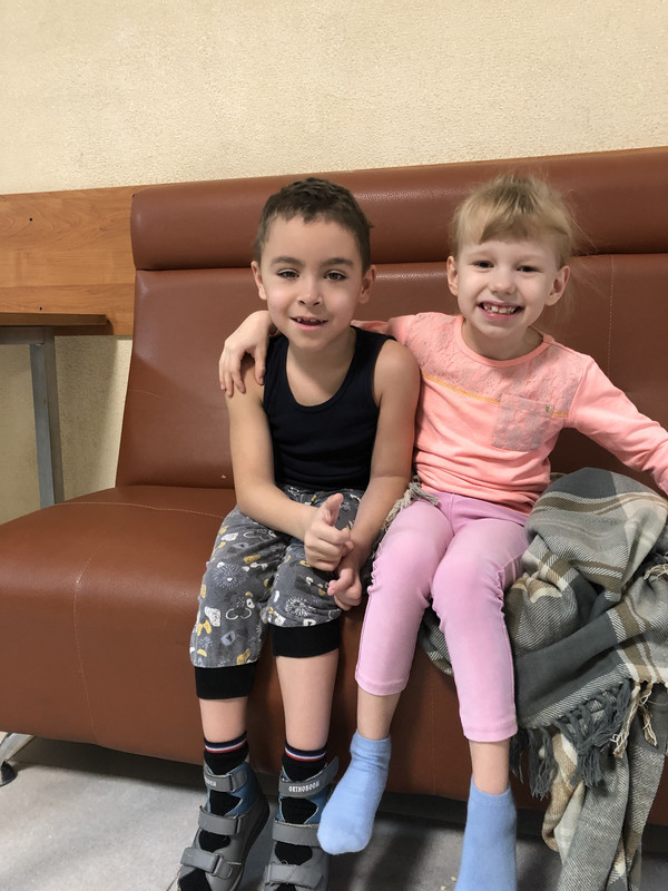 F1F3EFE5-BDAD-47B7-B559-4F142D4D337C