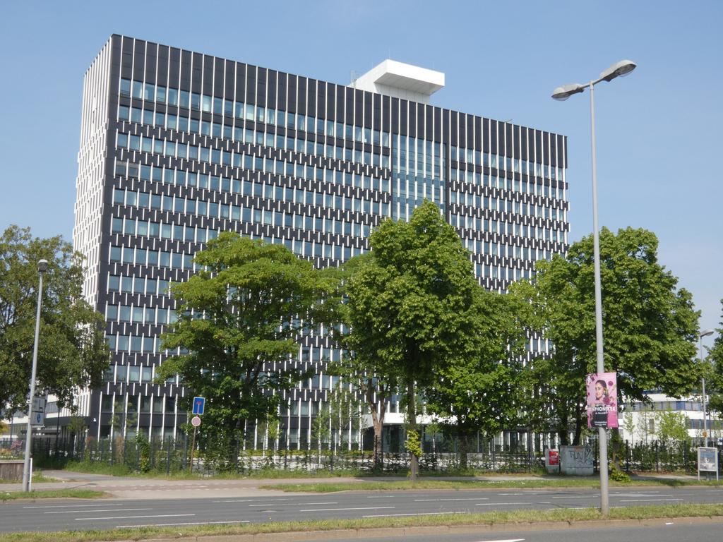 P1020057