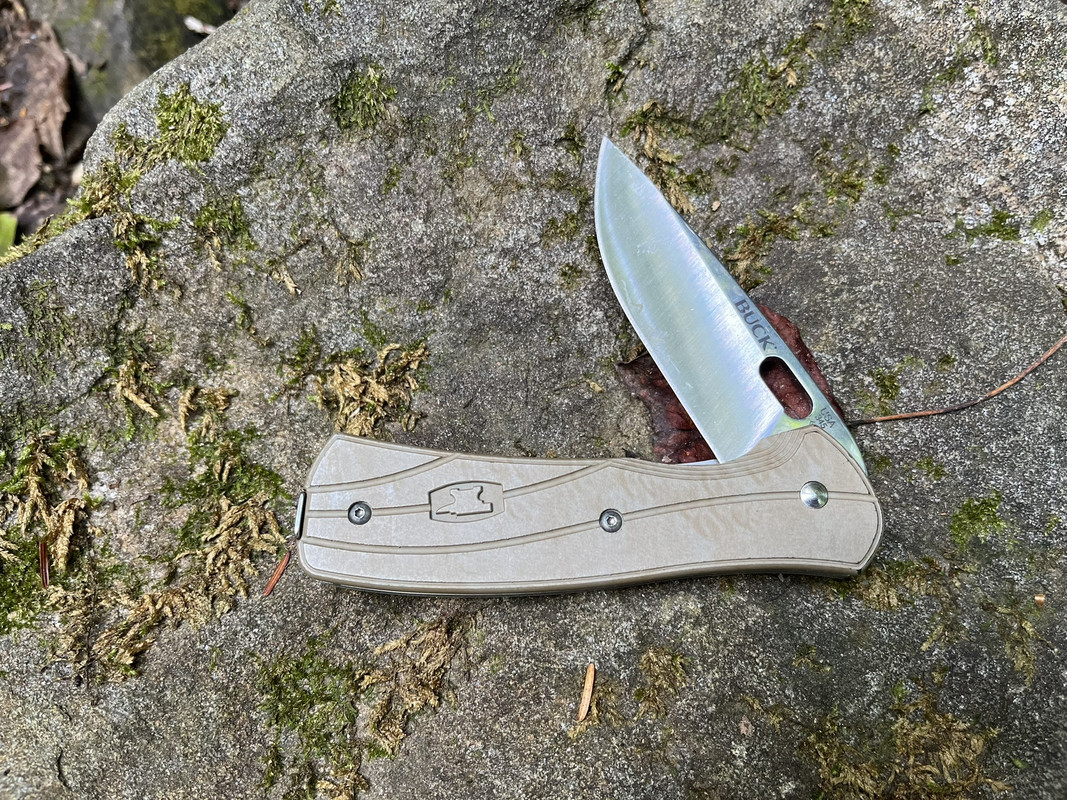 Buck-345-Vantage-with-Paperstone-handles.jpg