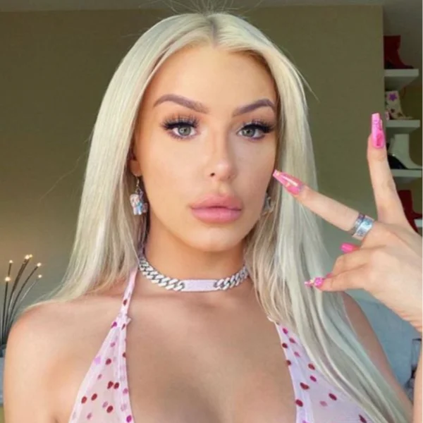 Tana Mongeau OF
