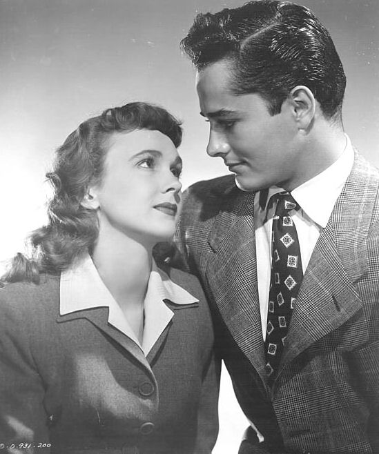 Arlene_Dahl_b02
