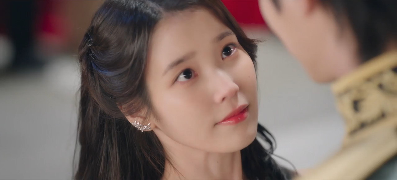Perfect Crown 2026 WebRip Season 1 [Hindi + Korean] 480p 720p ESub Screenshot