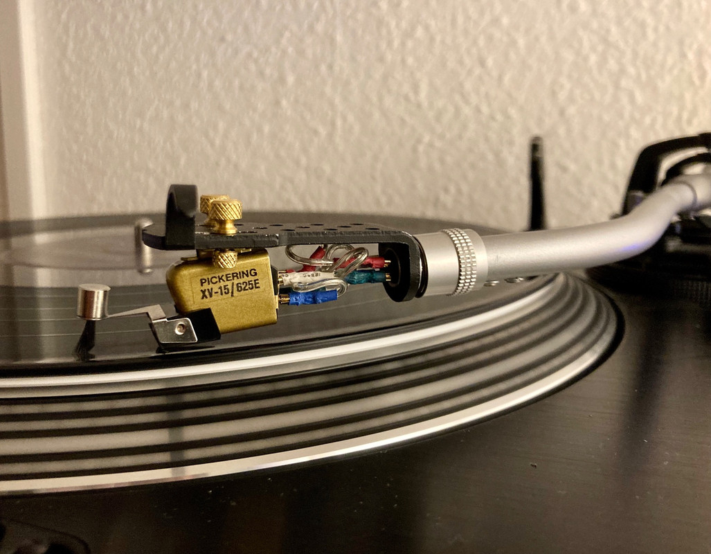 D9DDE8F9-BB0A-4C88-9529-2C7882898594