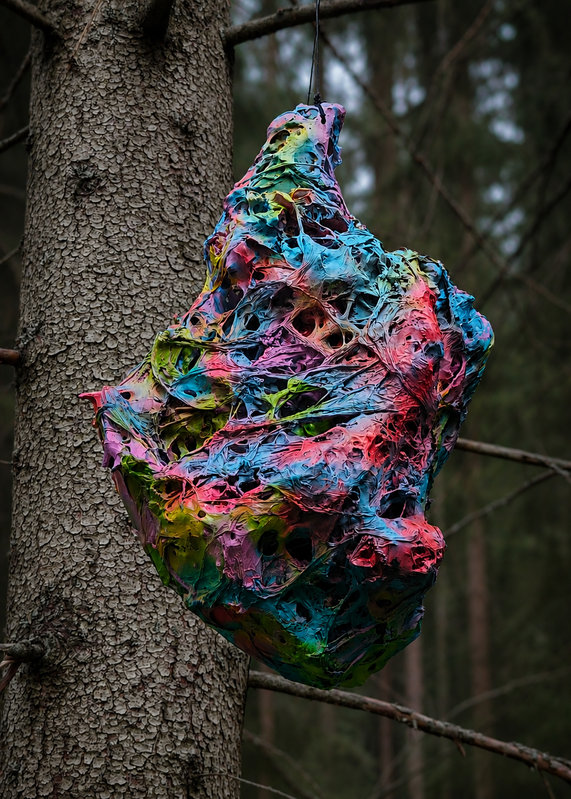 NOMADIC FOREST INSTALLATION