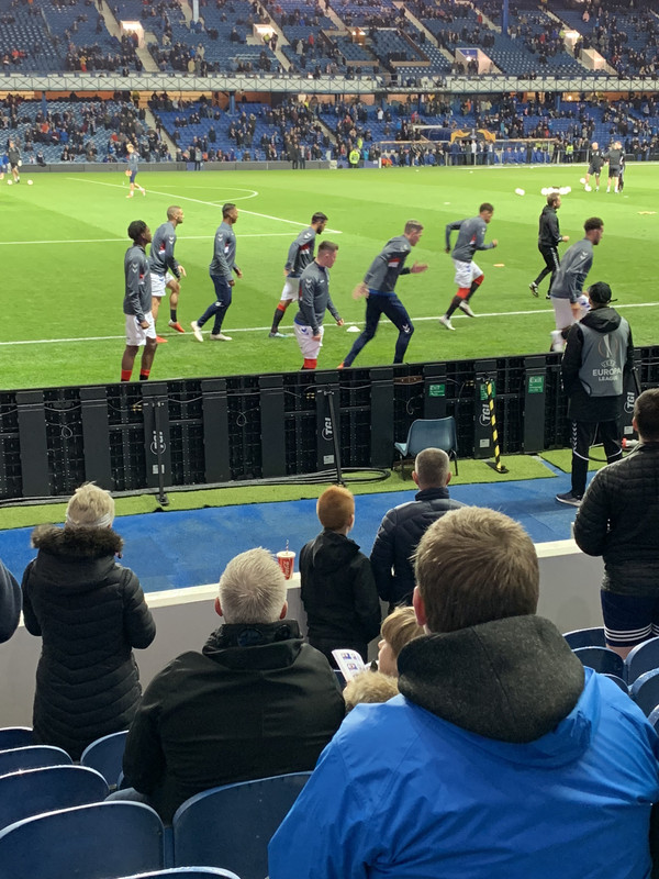 2E100F0B-2A37-4387-9AE7-D103C27E9E2A