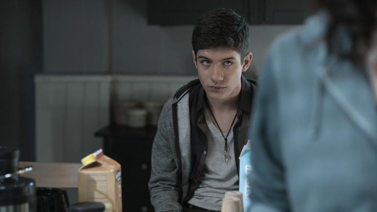 Absentia.S03E01.Tabula.rasa.WEBMux.ITA.ENG.AAC.Multisub.x264-BlackBit[screenshot 2]