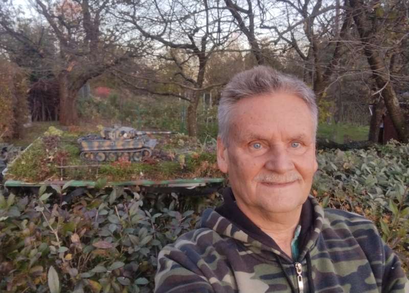 IMG_20241024_170342291_BURST000_COVER_TOP