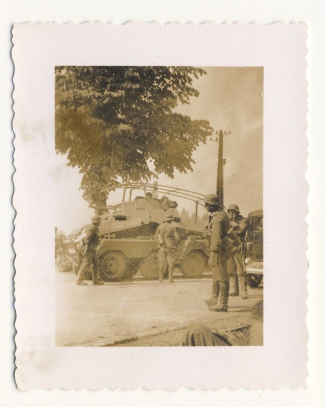 Foto Wehrmacht - Panzertruppe 8-Rad PANZERSPÄHWAGEN SdKfz.