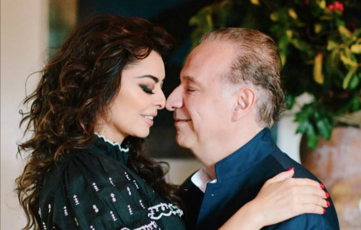 Yadhira Carrillo rompe en llanto tras la liberación de su esposo, Juan Collado