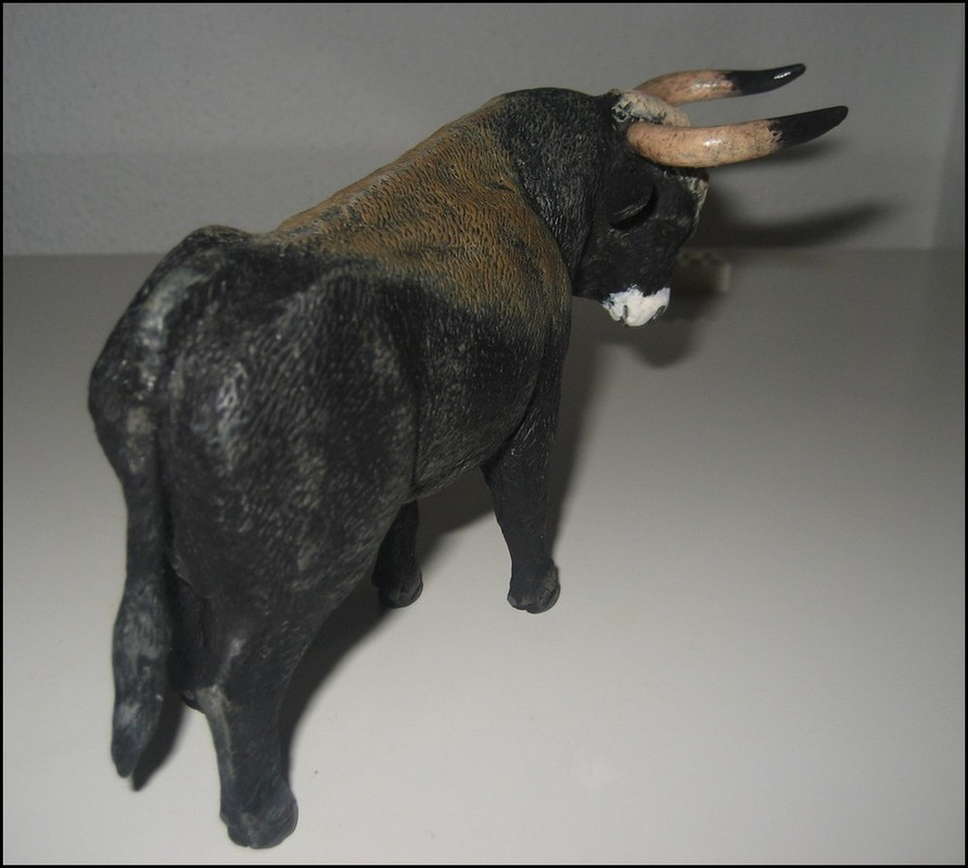Early Aurochs model by Miguel in my collection! Migaurochsback