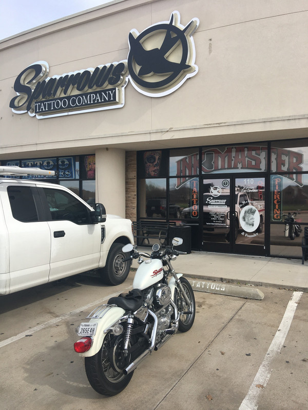 887844F4-4CC6-42E0-AEFF-47F63AD25C35