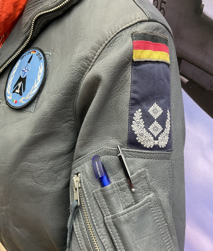 892FACA9-6F60-4A6E-BF98-E229D51CA1F0