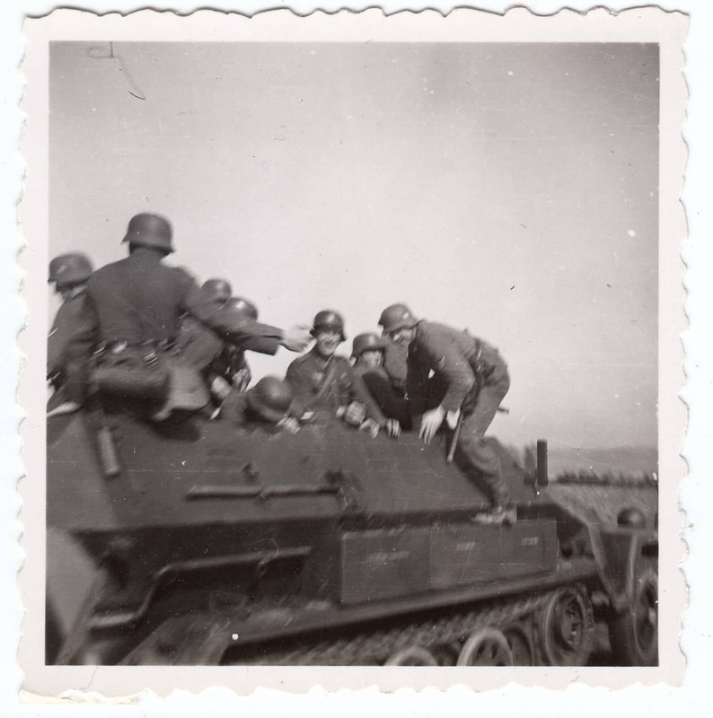 Soldaten Übung Sd.Kfz.SPW Truppenübungsplatz Neu