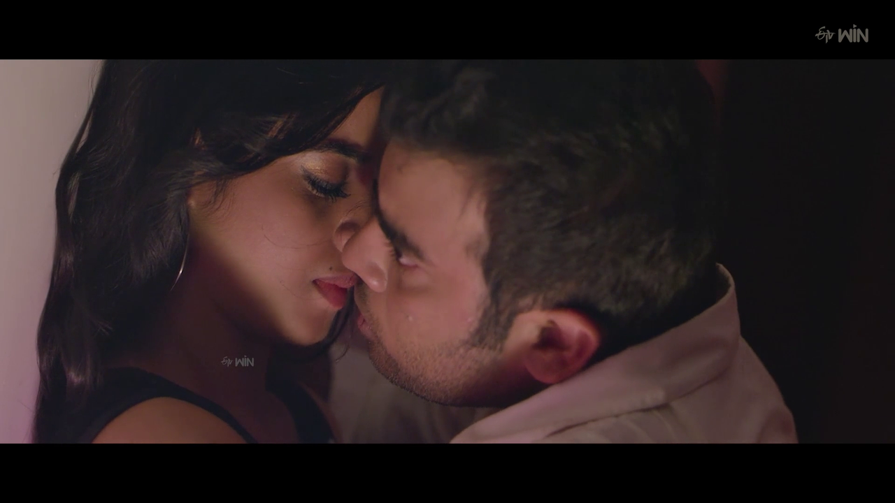 vlcsnap 2025 11 01 20h18m14s848