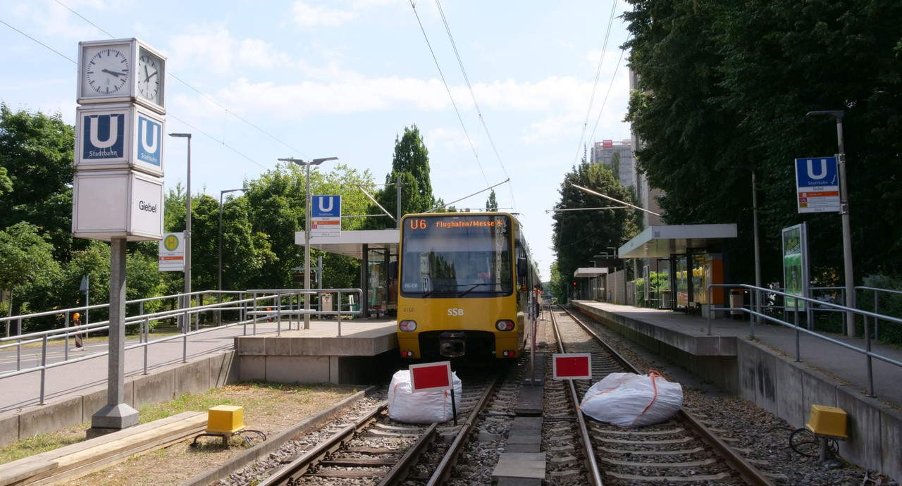 [Bild: 050725-111028-1b.jpg]