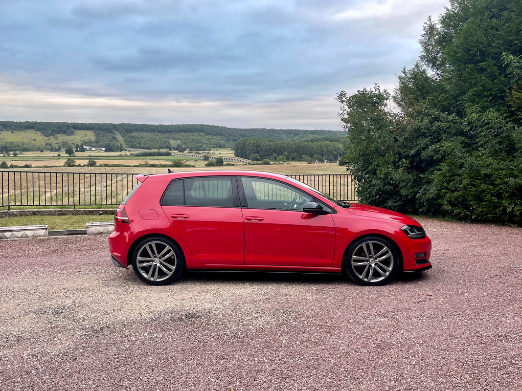 B7F403EA-4C13-4C1E-816A-D52DE7A87758