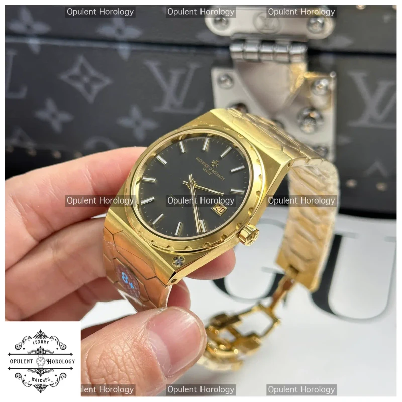 Vacheron Constantin 222 Historiques Replica Watch - 37mm, Black Dial, Premium Build - Super Clone