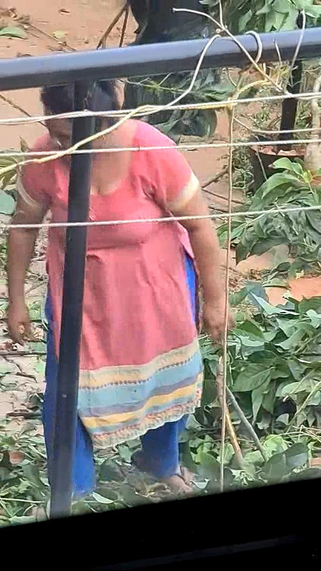 Neighbor Huge Boobs and Wide Cleavage divx snapshot 00 35 197 — Postimages