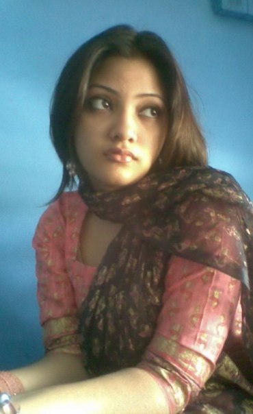 Bangladeshi girl hardcore with old best friend in hotel exclusive sex