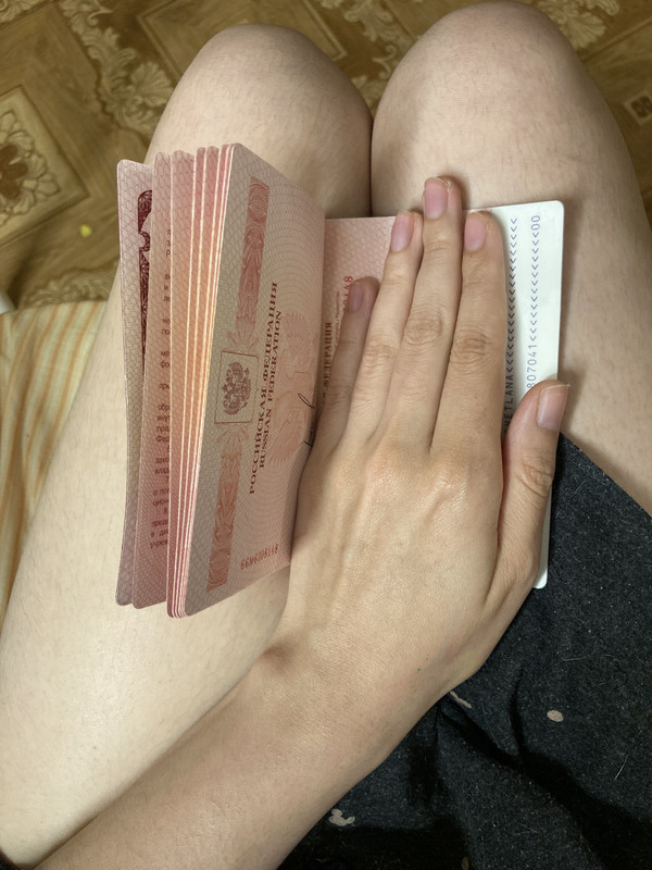 Поврежден загранпаспорт - могут быть проблемы на границе