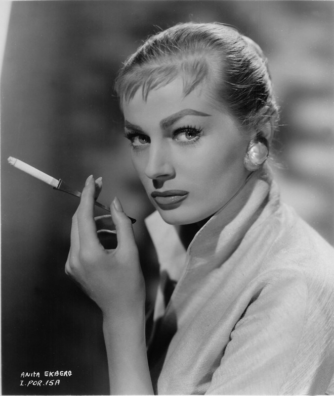 anita_ekberg_mc40