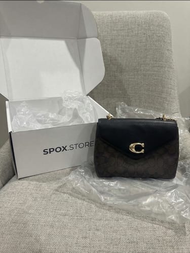Zara Al-Mansoor review photo