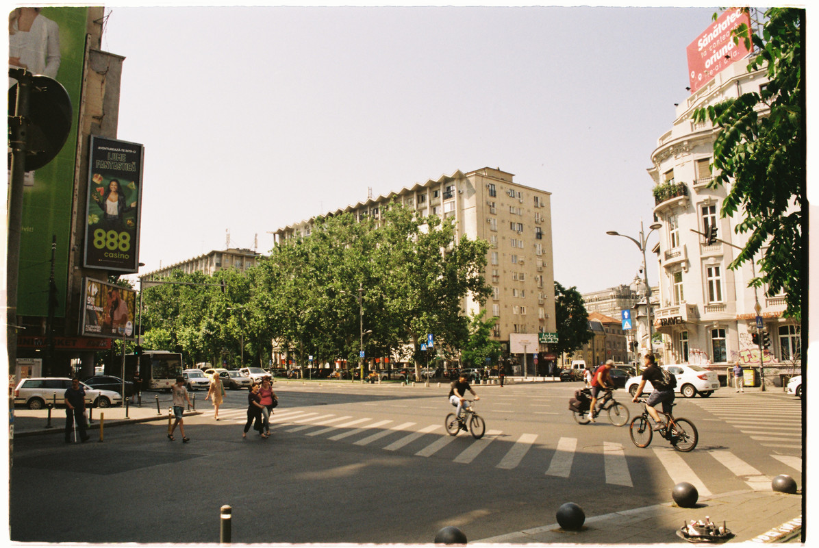R1-09355-027-A.jpg