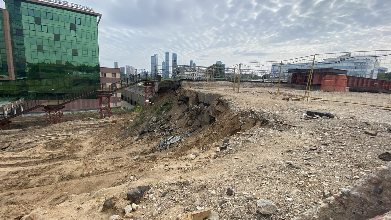 2C49A7BC-641F-4BC3-BE09-0DAD2FDC71D5